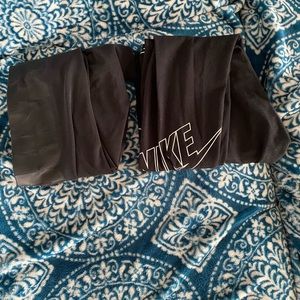 ❗️SOLD❗️Nike Leggings